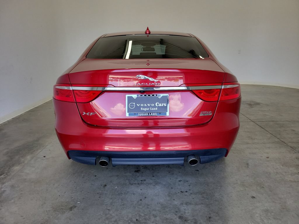 Used 2018 Jaguar XF Premium AWD/4WD image 6