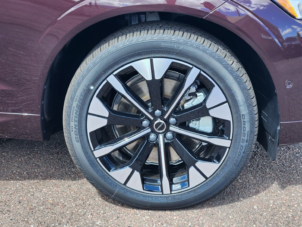 New 2026 Volvo XC60 T8 Plus w/ Climate Package AWD/4WD image 30