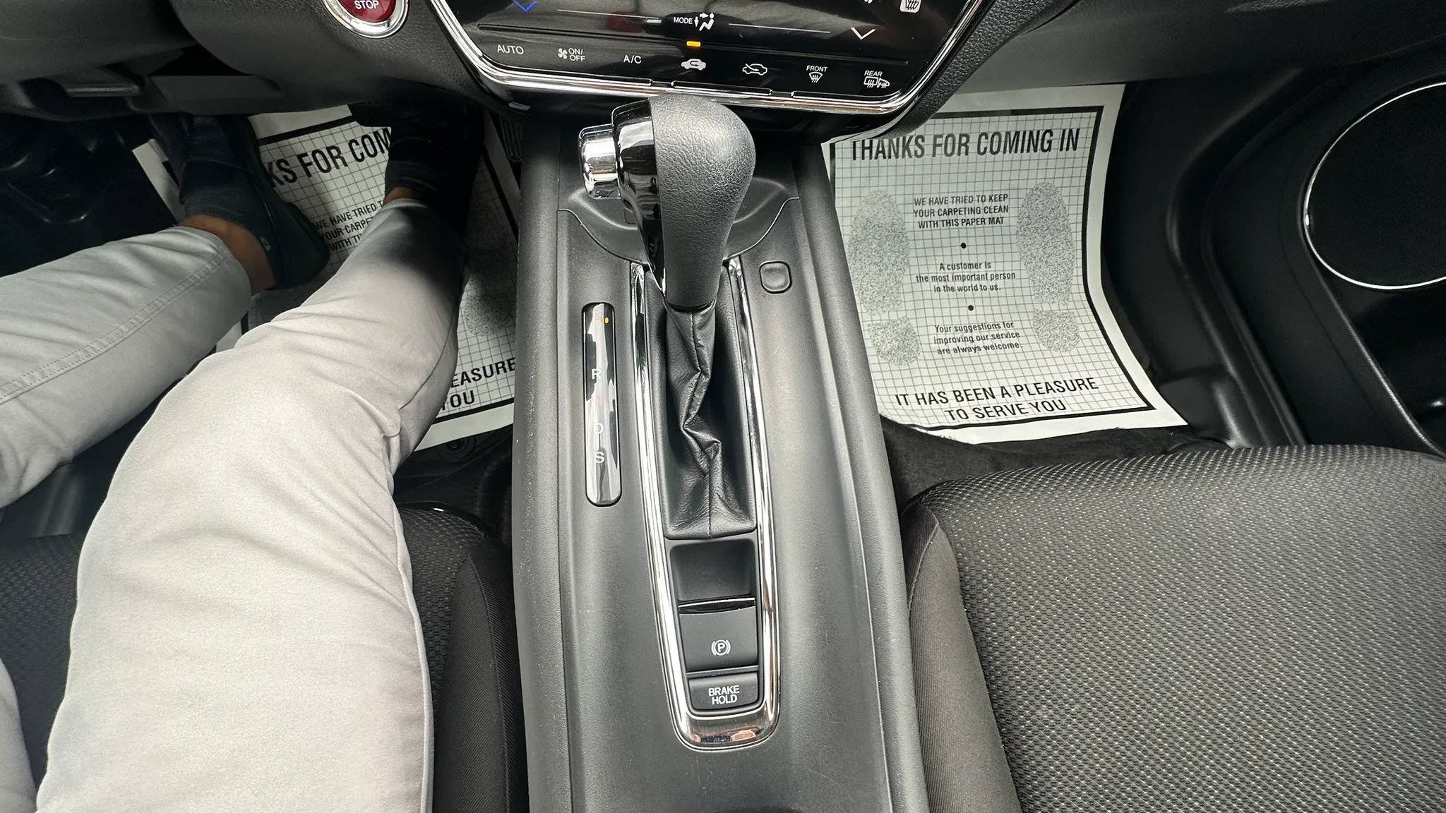Used 2016 Honda HR-V EX image 16