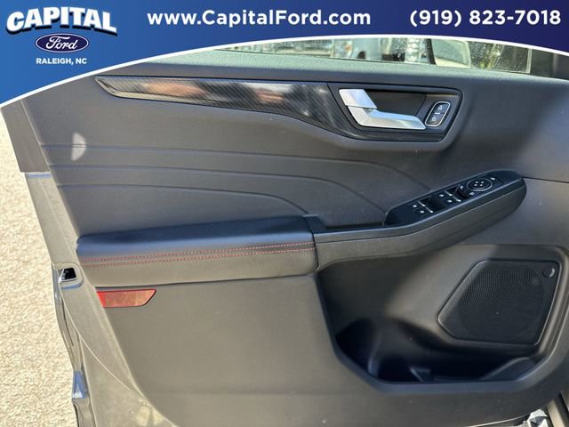 Certified 2024 Ford Escape ST-Line w/ Tech Pack #1 AWD/4WD image 18