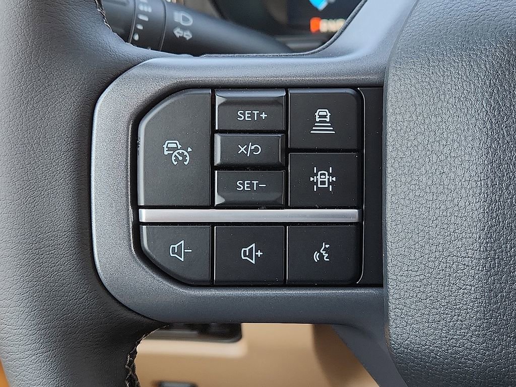 New 2025 Ford F350 Lariat w/ Lariat Ultimate Package image 19