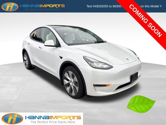 Used 2022 Tesla Model Y Long Range AWD/4WD image 1