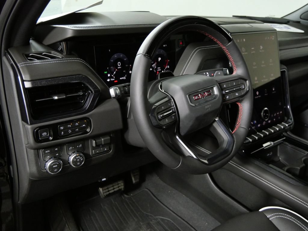 Used 2026 GMC Yukon AT4 Ultimate AWD/4WD image 12