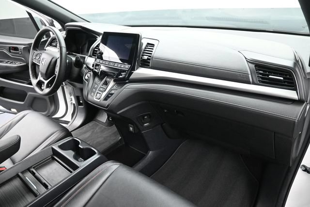 Used 2024 Honda Odyssey Sport image 27