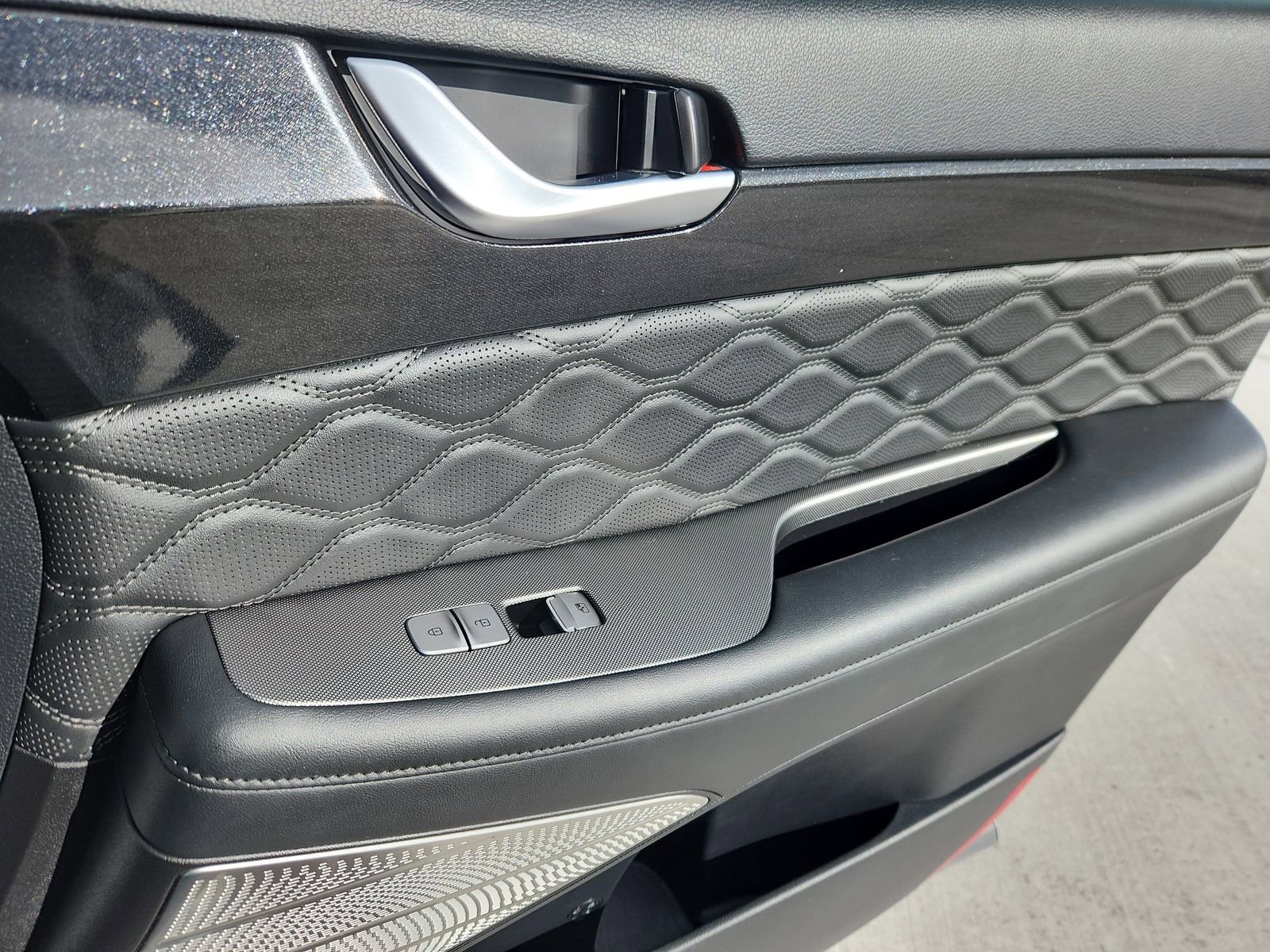 Used 2022 Hyundai Palisade Calligraphy w/ Cargo Package image 15