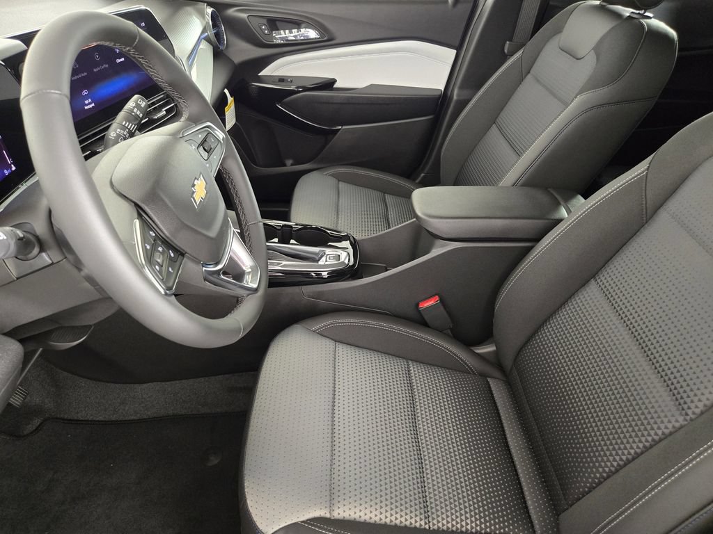 New 2026 Chevrolet Trax LT w/ Driver Confidence Package FWD image 14