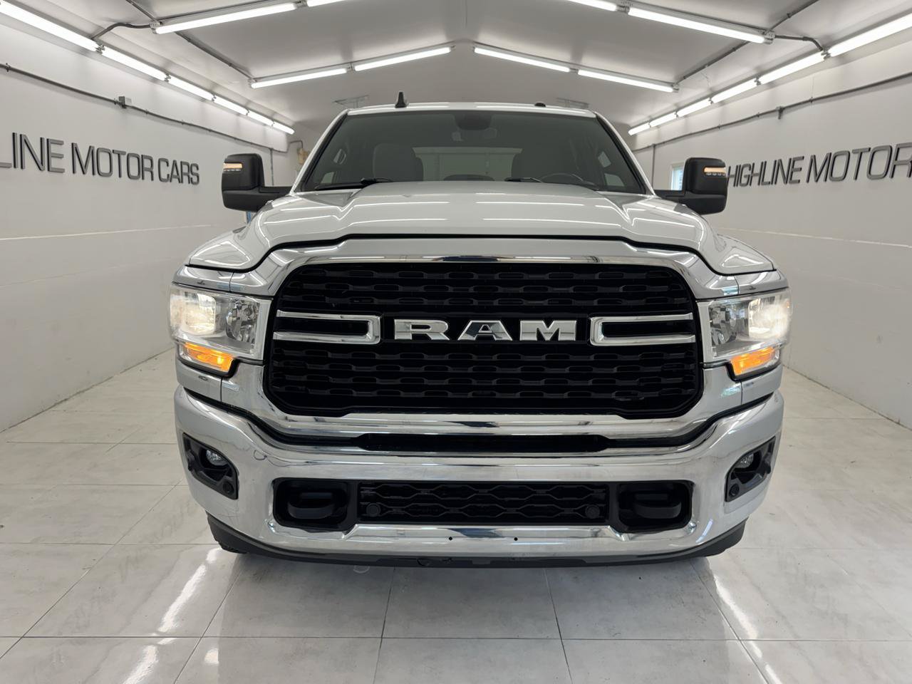 Used 2024 RAM 2500 Big Horn w/ Off Road Package AWD/4WD image 2
