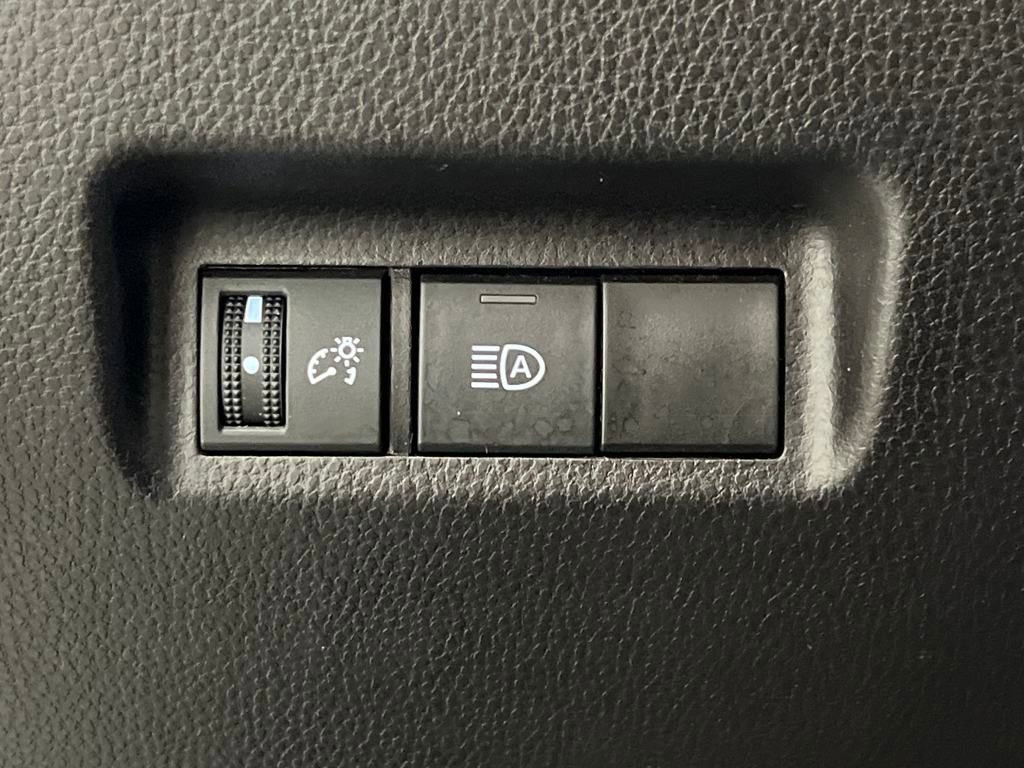 Used 2023 Toyota RAV4 LE image 64