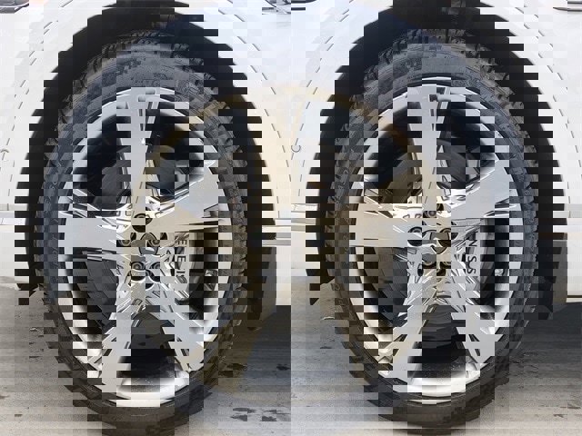 Used 2022 Genesis GV80 2.5T w/ Prestige Package 04 image 7