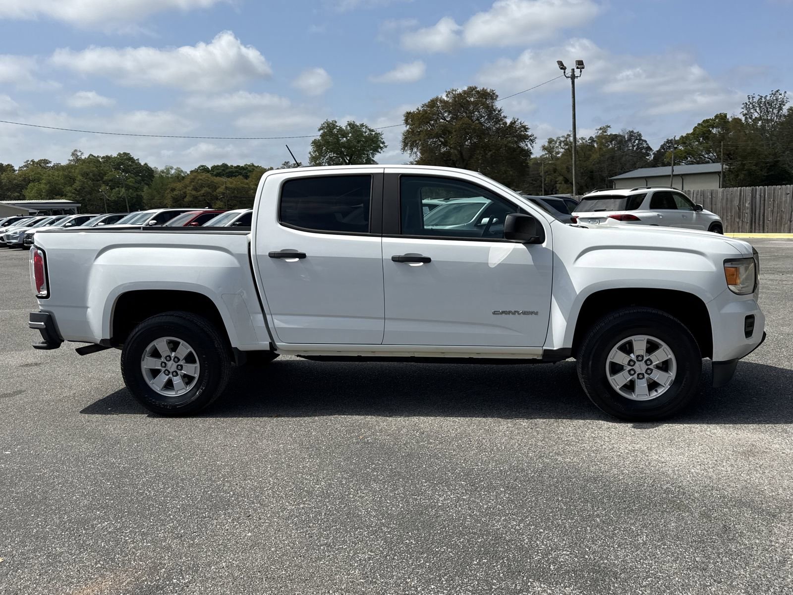 Used 2017 GMC Canyon 2WD Crew Cab w/ Convenience Package image 6