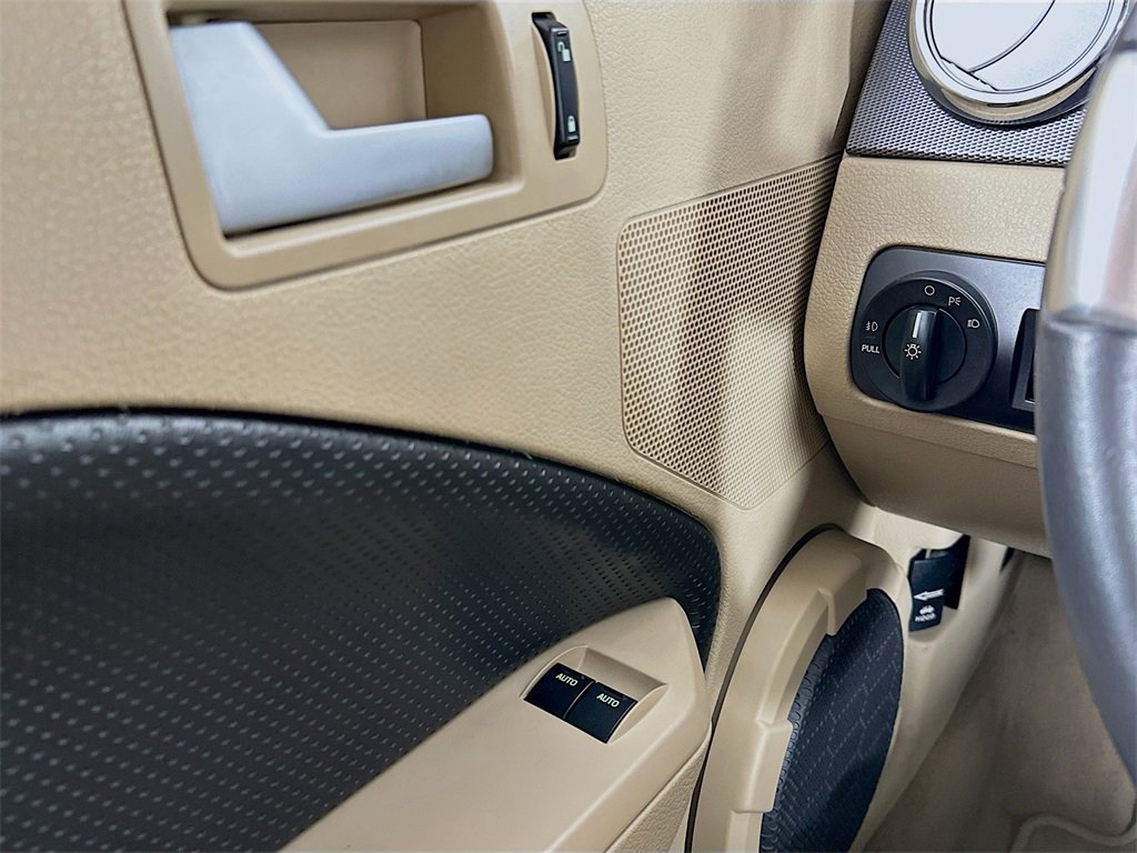 Used 2008 Ford Mustang GT image 13