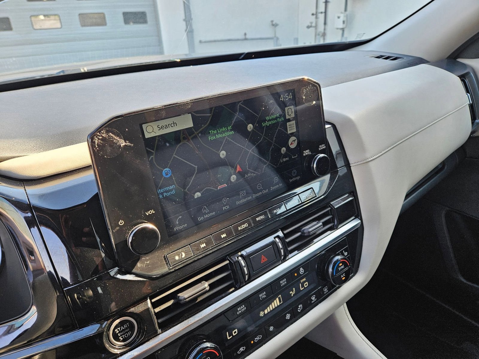 Used 2023 Nissan Pathfinder SL FWD image 17