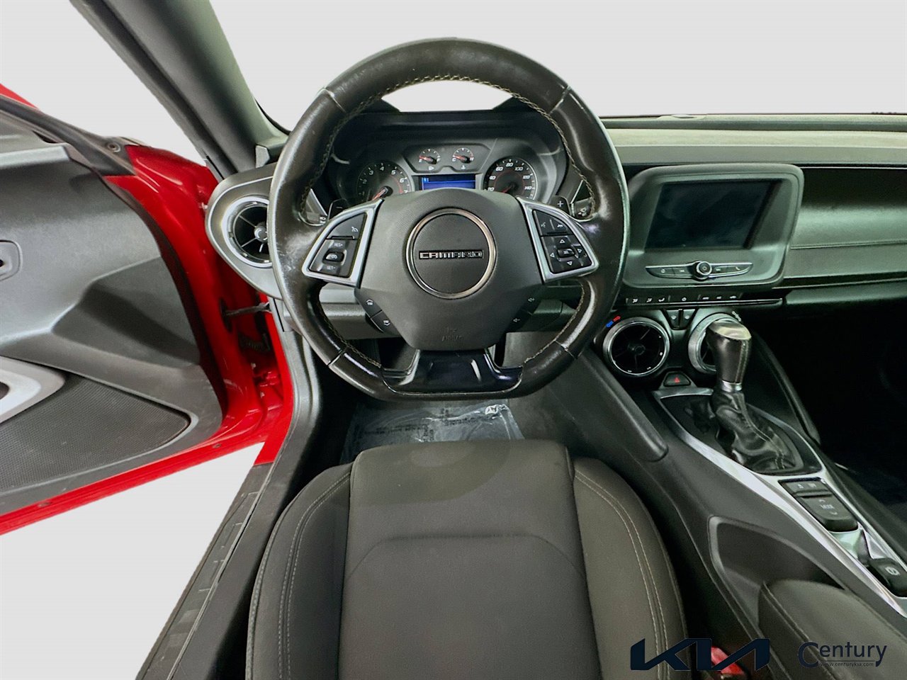 Used 2019 Chevrolet Camaro LT image 19