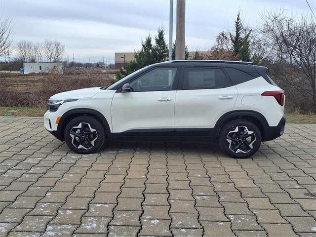 New 2026 Kia Seltos S image 2