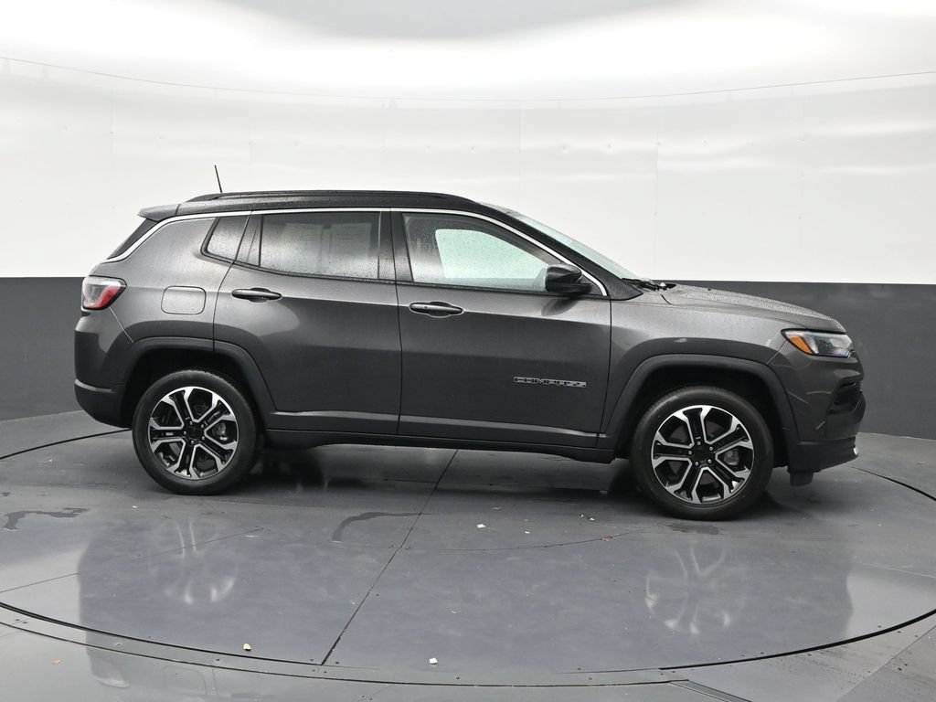Used 2023 Jeep Compass Limited AWD/4WD image 6
