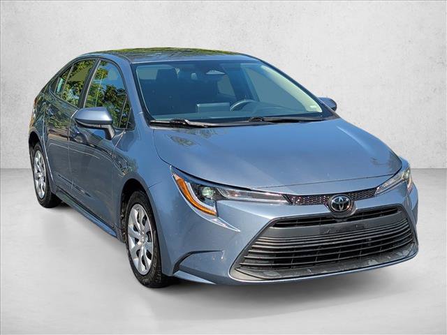 Used 2024 Toyota Corolla LE FWD image 3