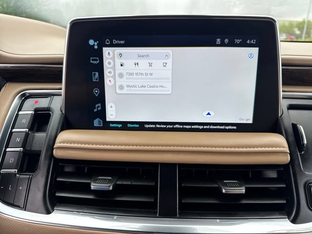 Used 2024 Chevrolet Tahoe Premier w/ Premium Package AWD/4WD image 19