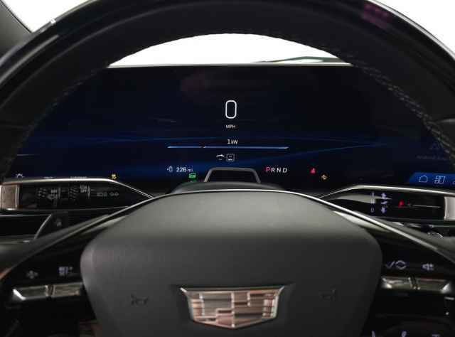 Certified 2023 Cadillac Lyriq 2WD image 28