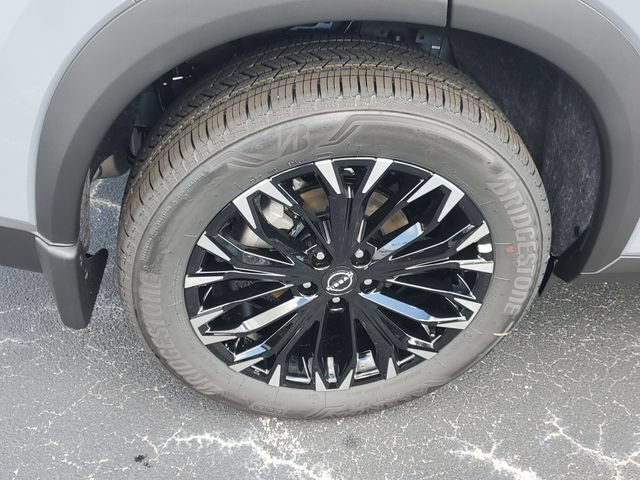 New 2026 Nissan Rogue Dark Armor FWD image 5