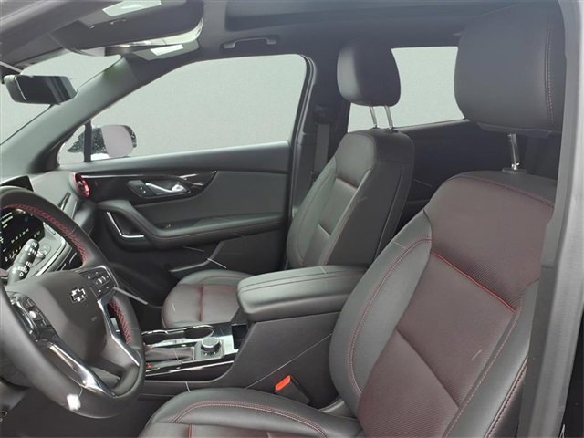 Used 2023 Chevrolet Blazer RS w/ Driver Confidence II Package image 11