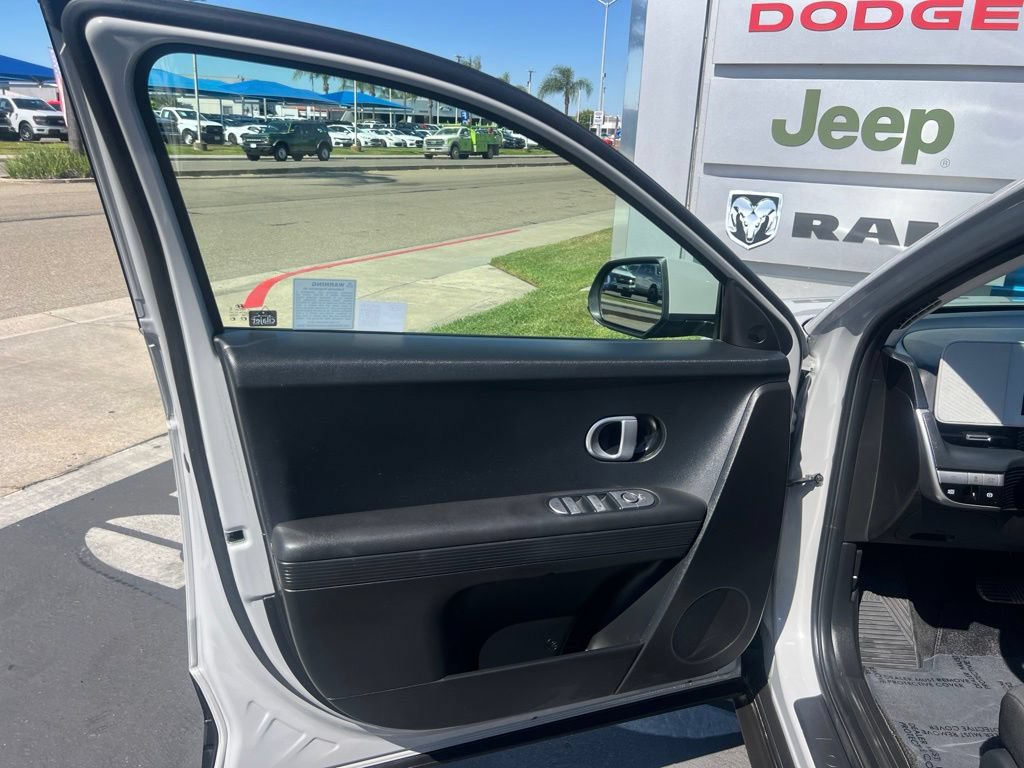 Used 2024 Hyundai Ioniq 5 SEL RWD image 31