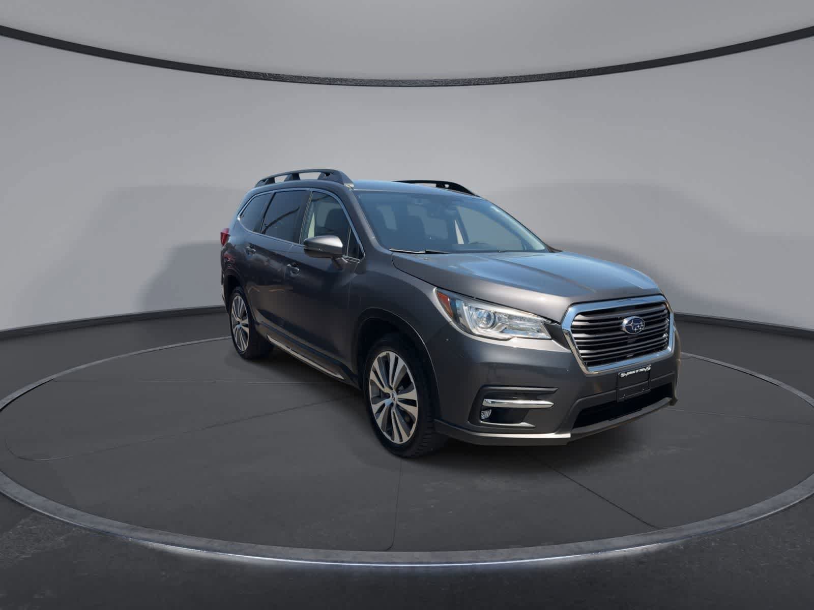 Used 2019 Subaru Ascent Limited AWD/4WD image 2