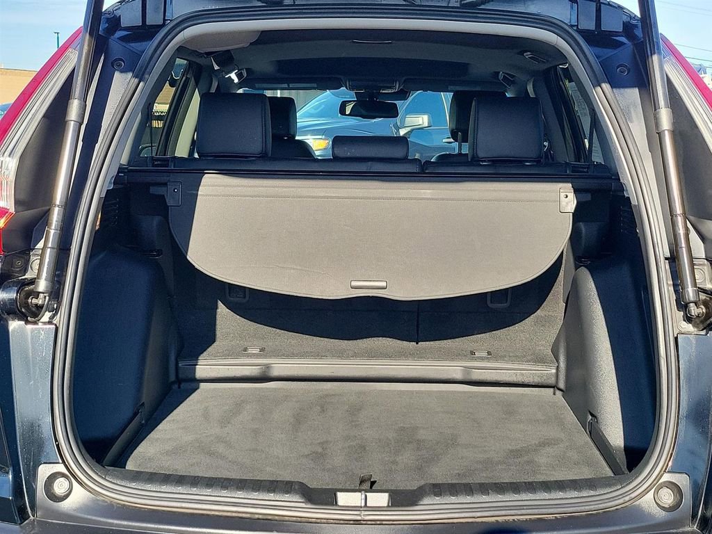 Used 2018 Honda CR-V Touring image 18