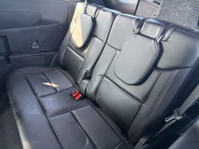 Used 2023 Ford Explorer ST w/ Equipment Group 401A AWD/4WD image 16