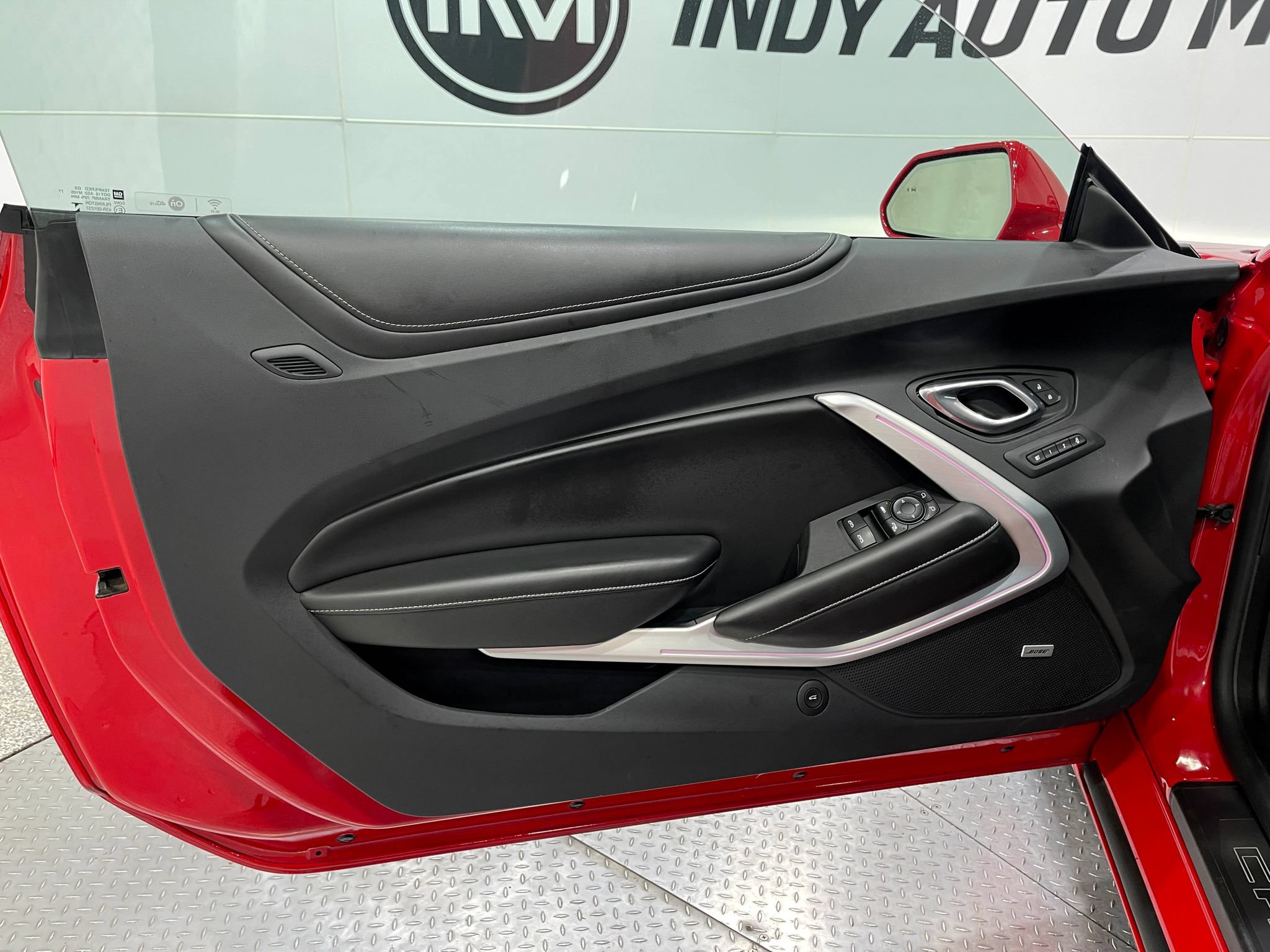 Used 2018 Chevrolet Camaro SS RWD image 14