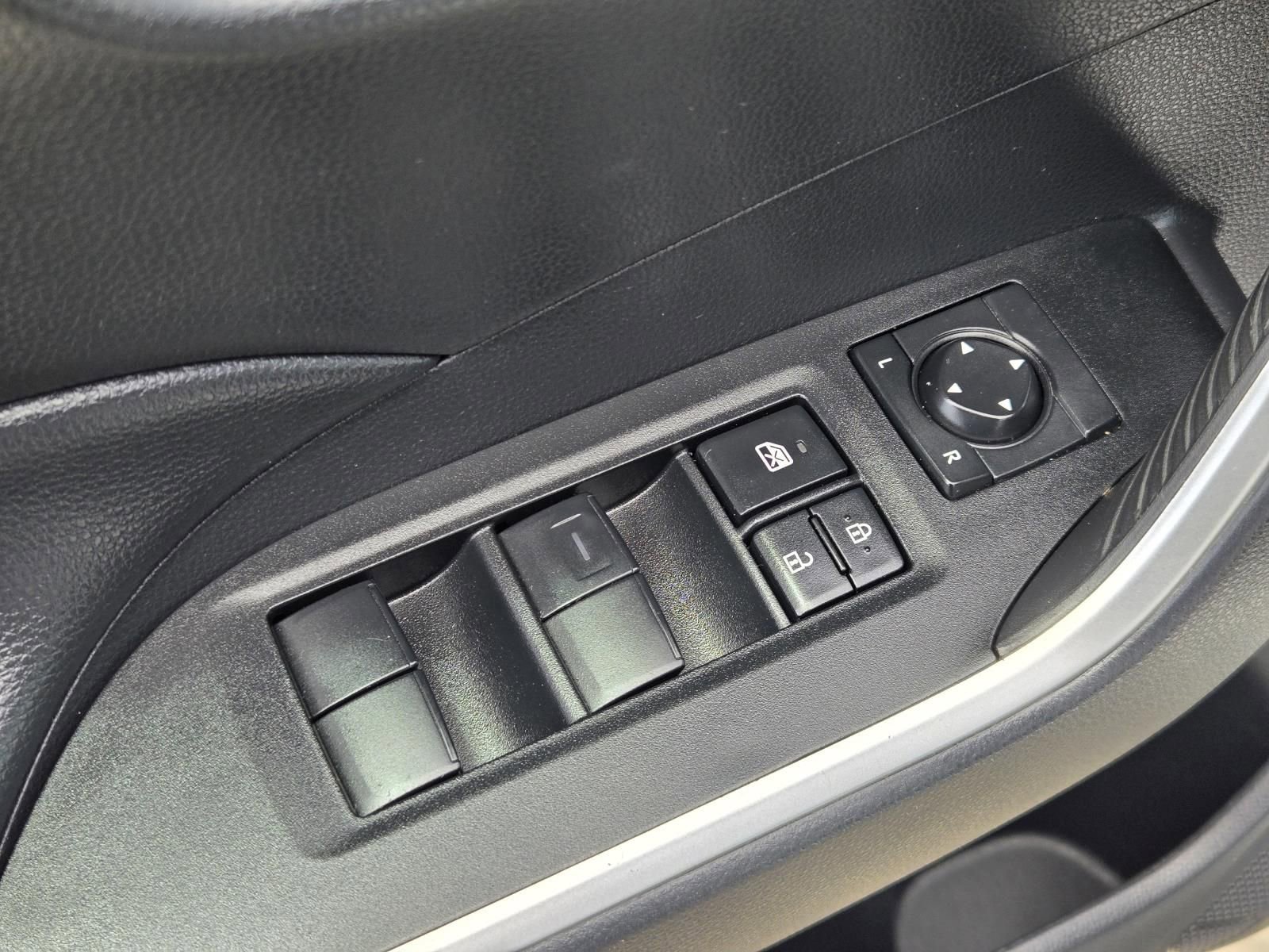 Used 2024 Toyota RAV4 LE AWD/4WD image 20