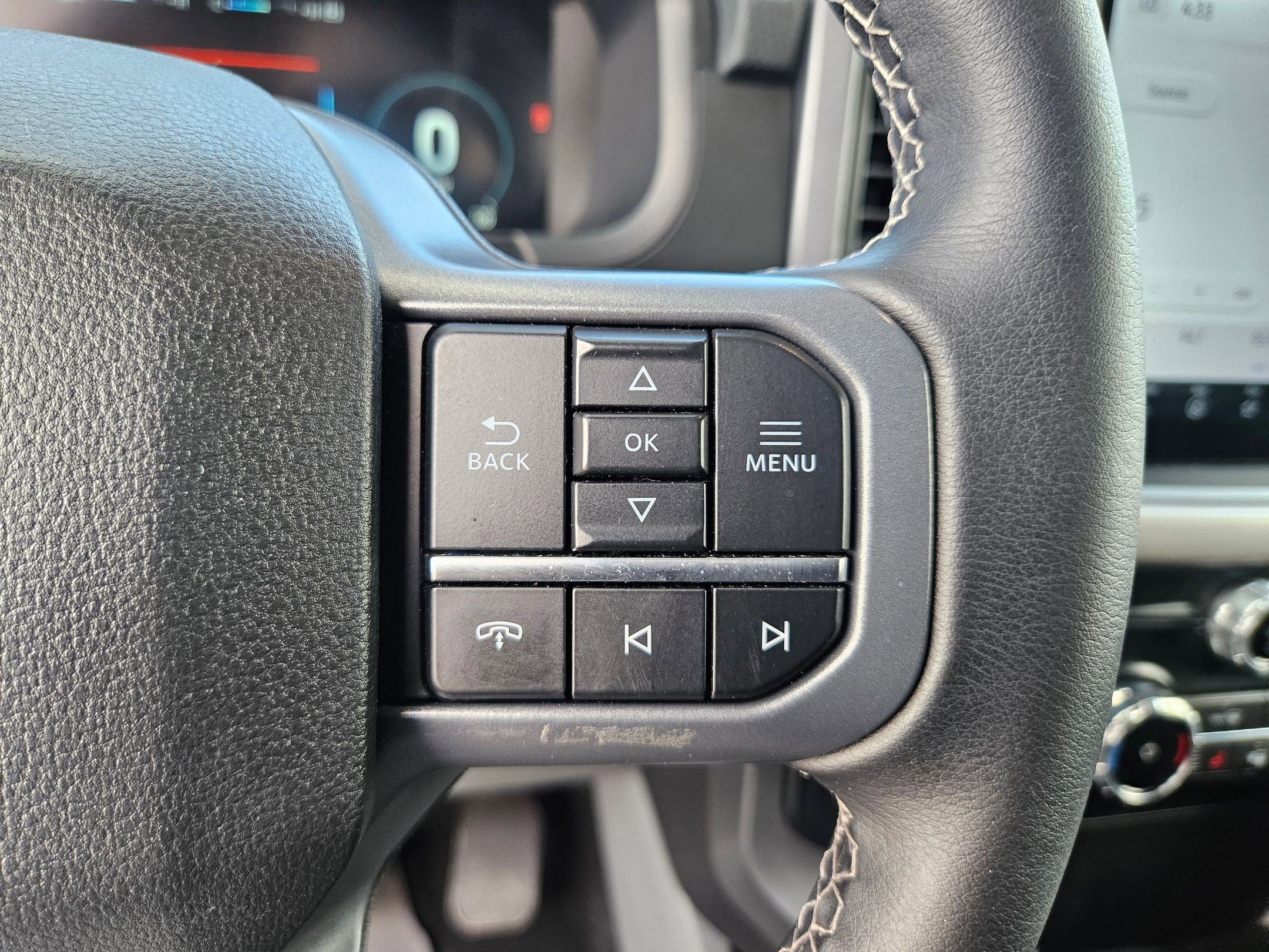 Used 2025 Ford F150 Lightning XLT image 18