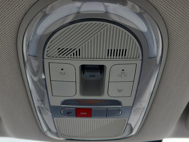 Certified 2023 Hyundai Ioniq 5 Limited w/ Cargo Package image 19