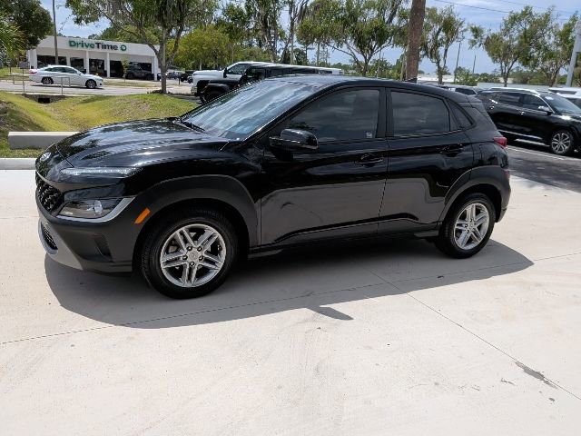 Used 2022 Hyundai Kona SE FWD image 9