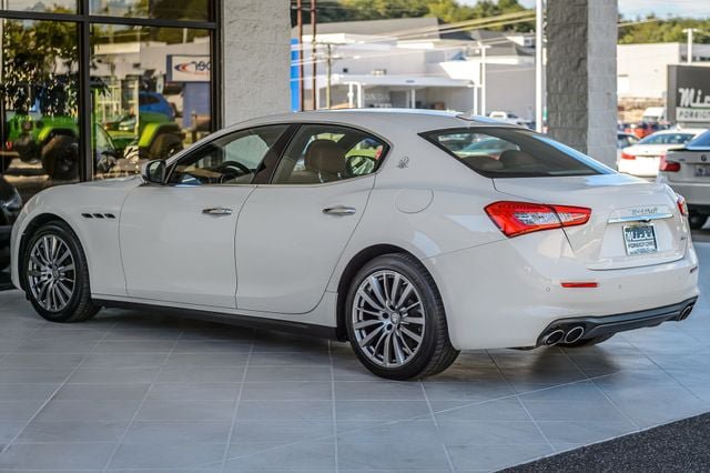 Used 2018 Maserati Ghibli RWD image 7
