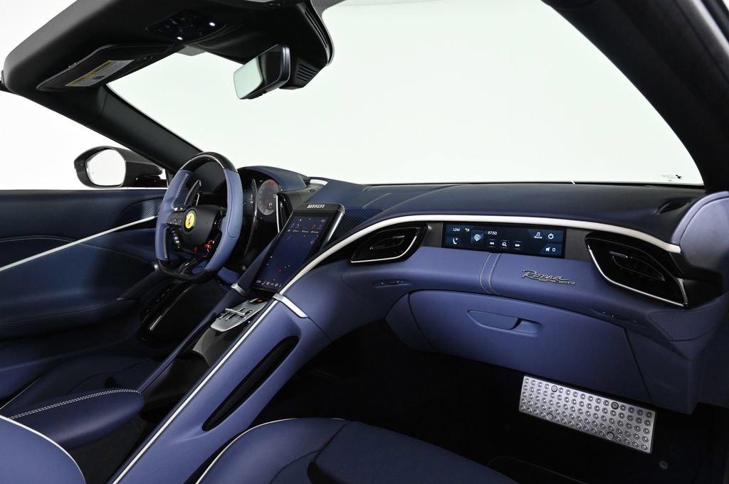 Used 2025 Ferrari Roma Spider RWD image 18