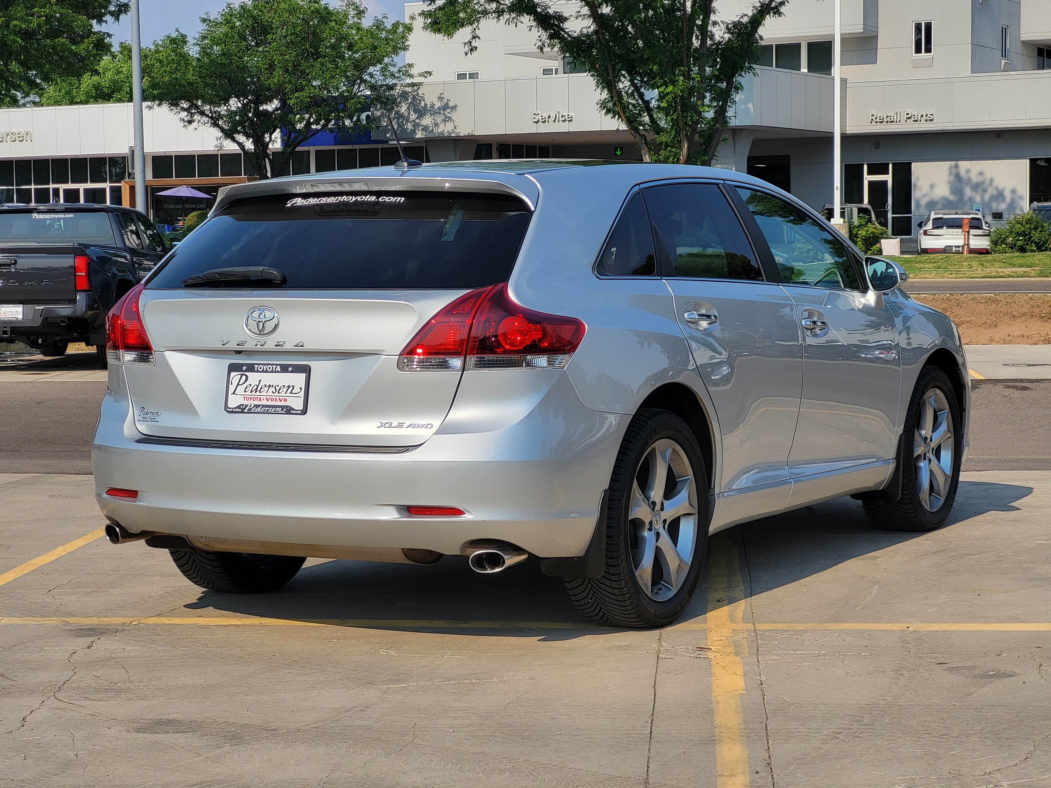 Used 2013 Toyota Venza XLE w/ XLE Premium Pkg AWD/4WD image 3