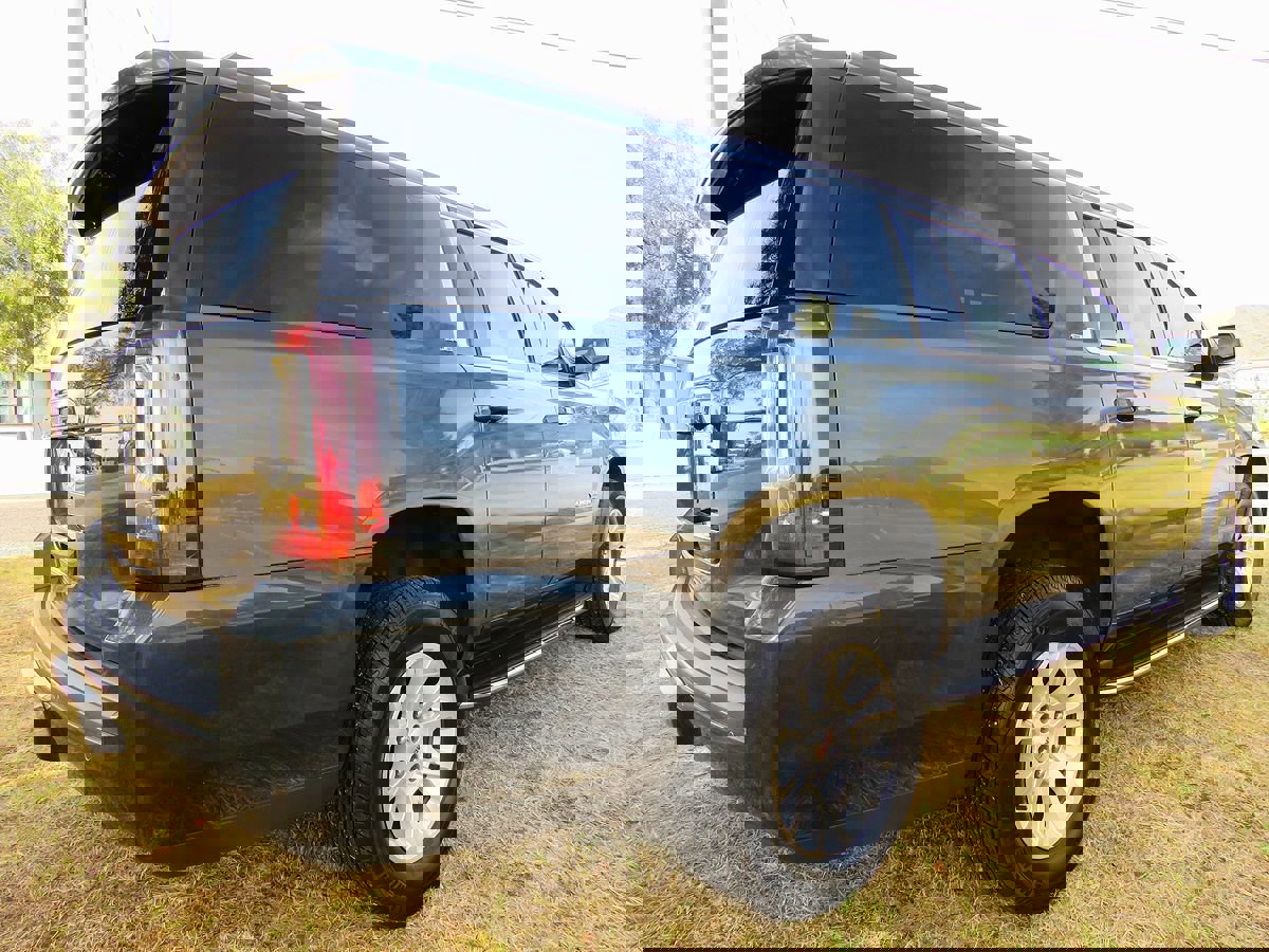 Used 2020 GMC Yukon XL SLE w/ Convenience Package image 10