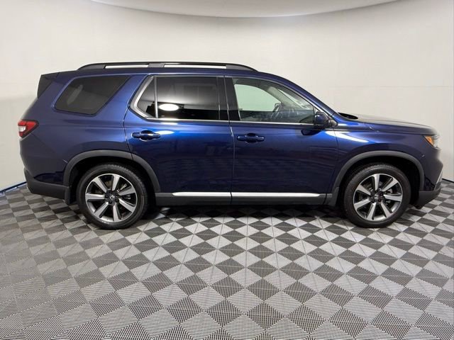 Used 2023 Honda Pilot Elite image 7
