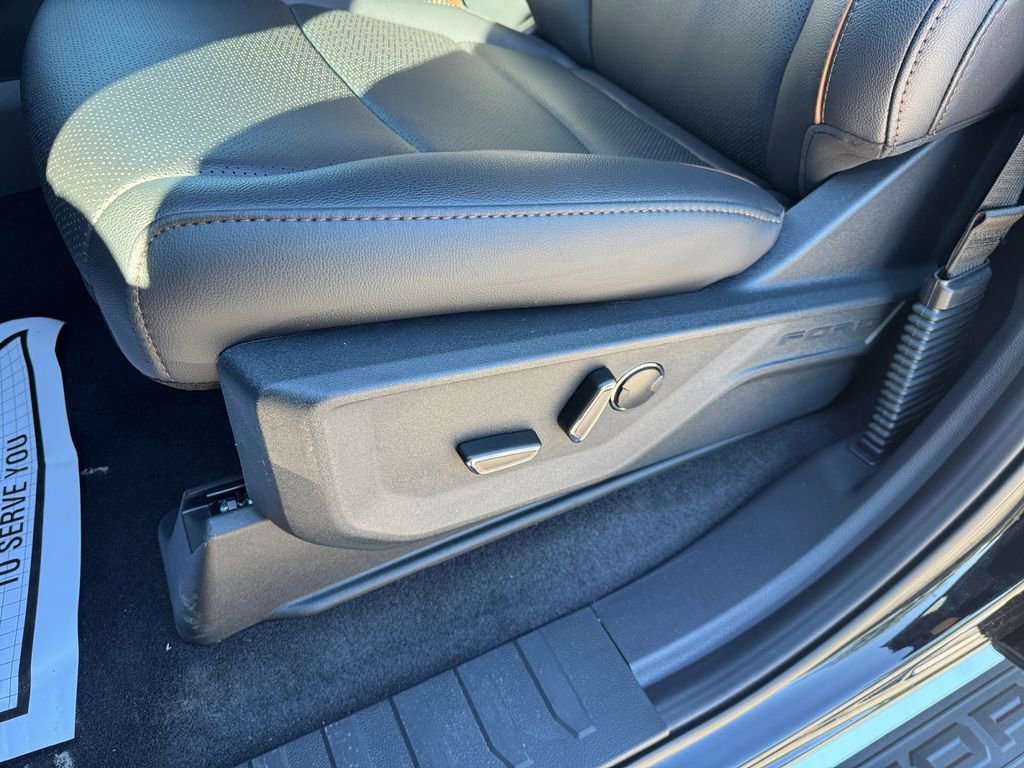 New 2025 Ford F150 Lariat w/ Equipment Group 502A High image 27