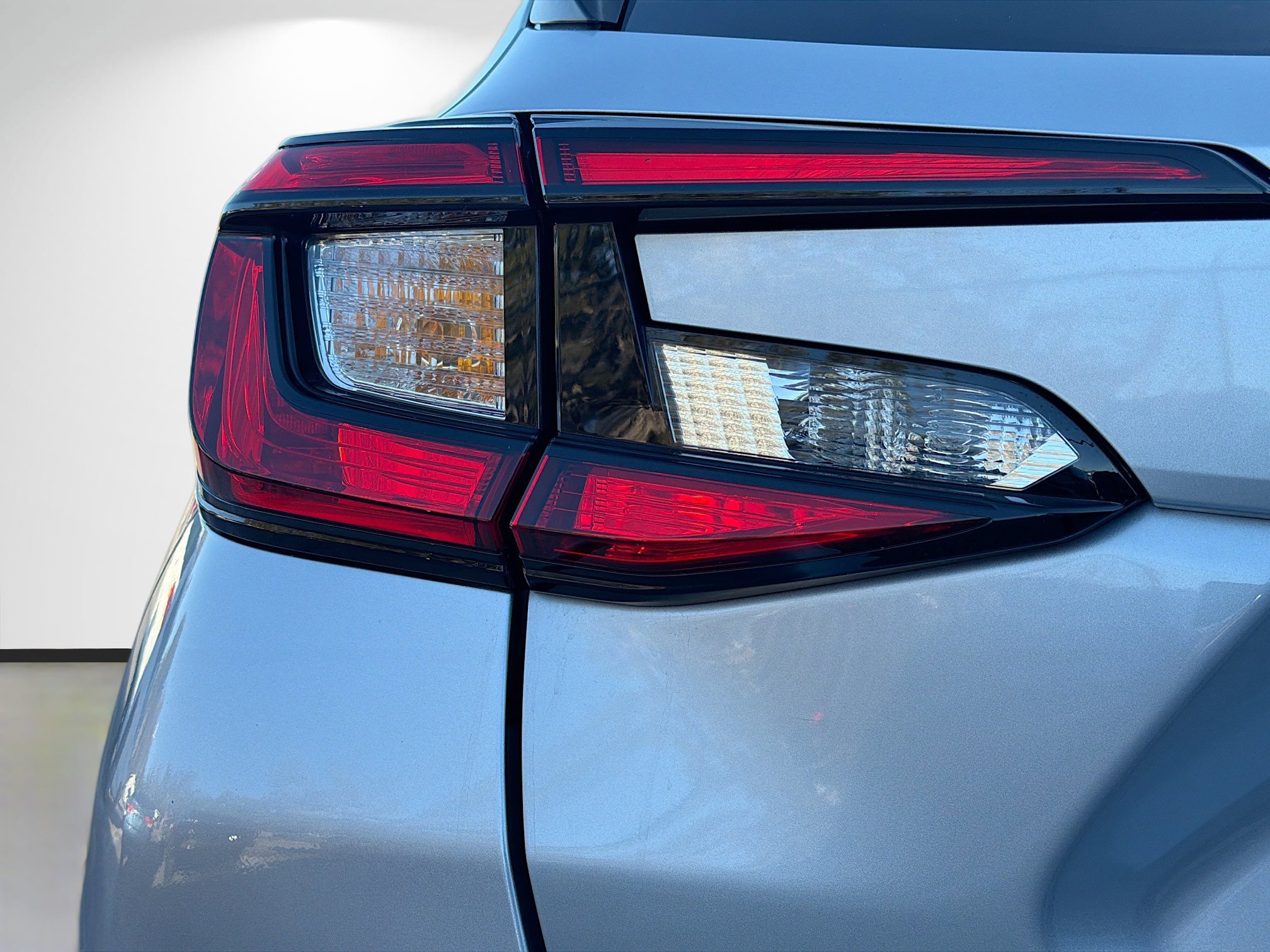 Used 2024 Subaru Crosstrek 2.0i Premium image 10