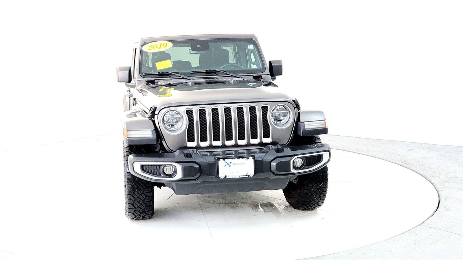 Used 2019 Jeep Wrangler Unlimited Sahara w/ Dual Top Group image 8