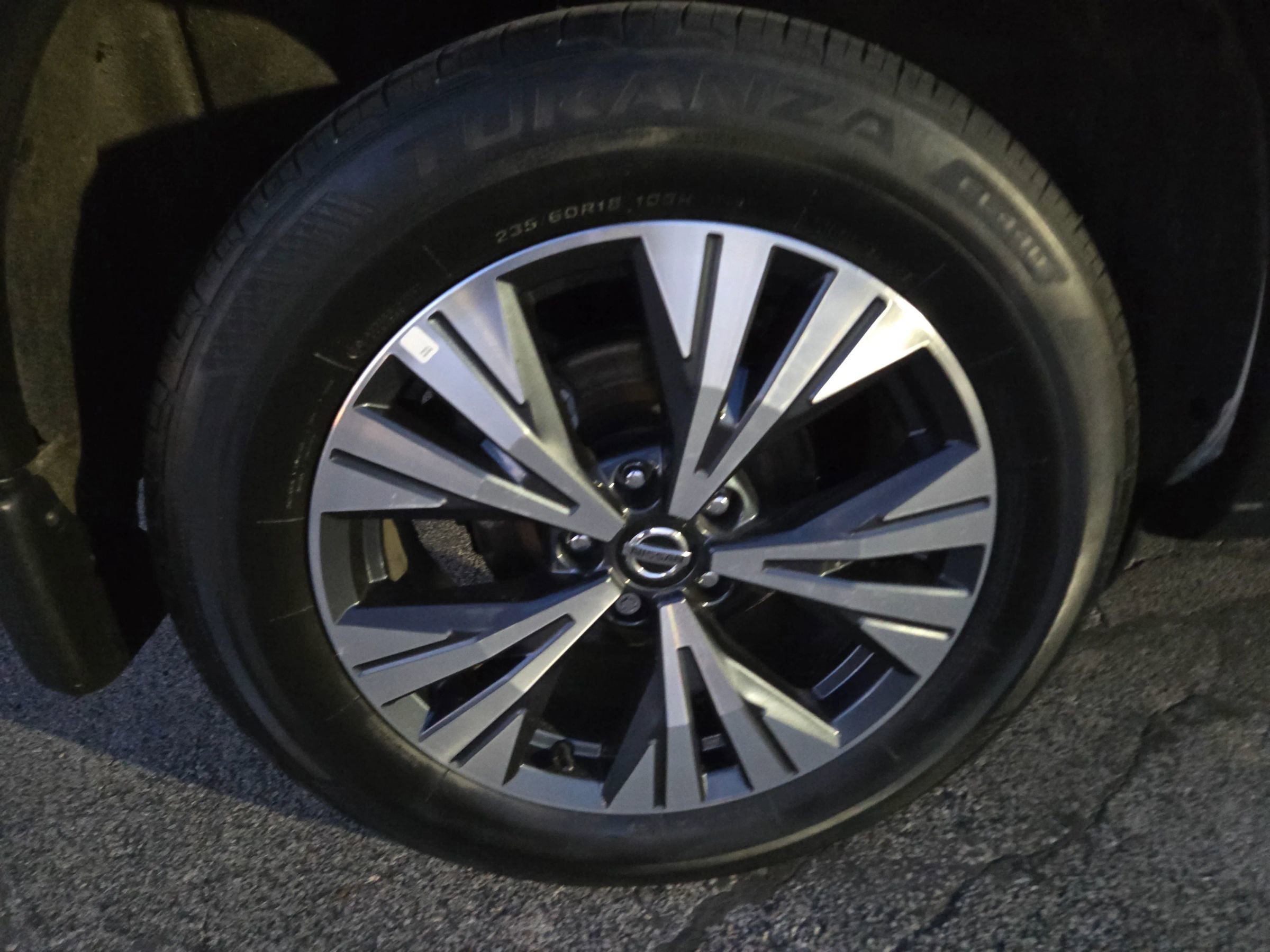 Used 2021 Nissan Rogue SV w/ Premium Package image 26