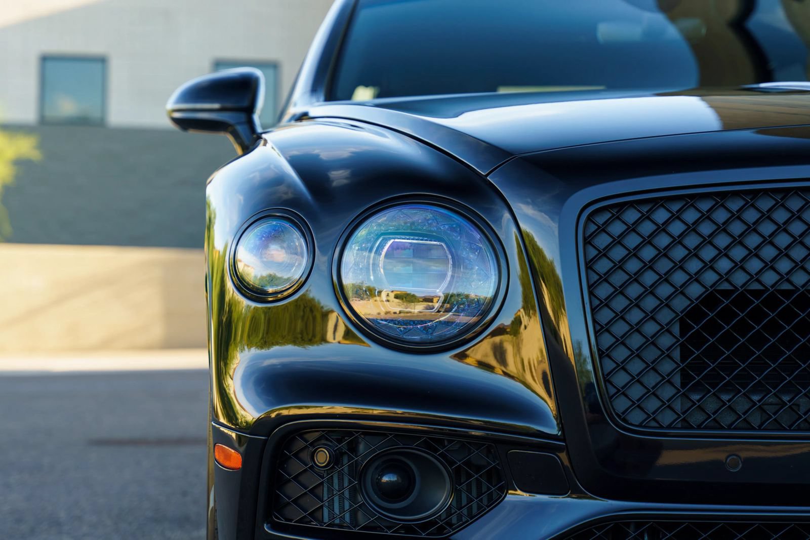 Used 2024 Bentley Flying Spur S W12 AWD/4WD image 49