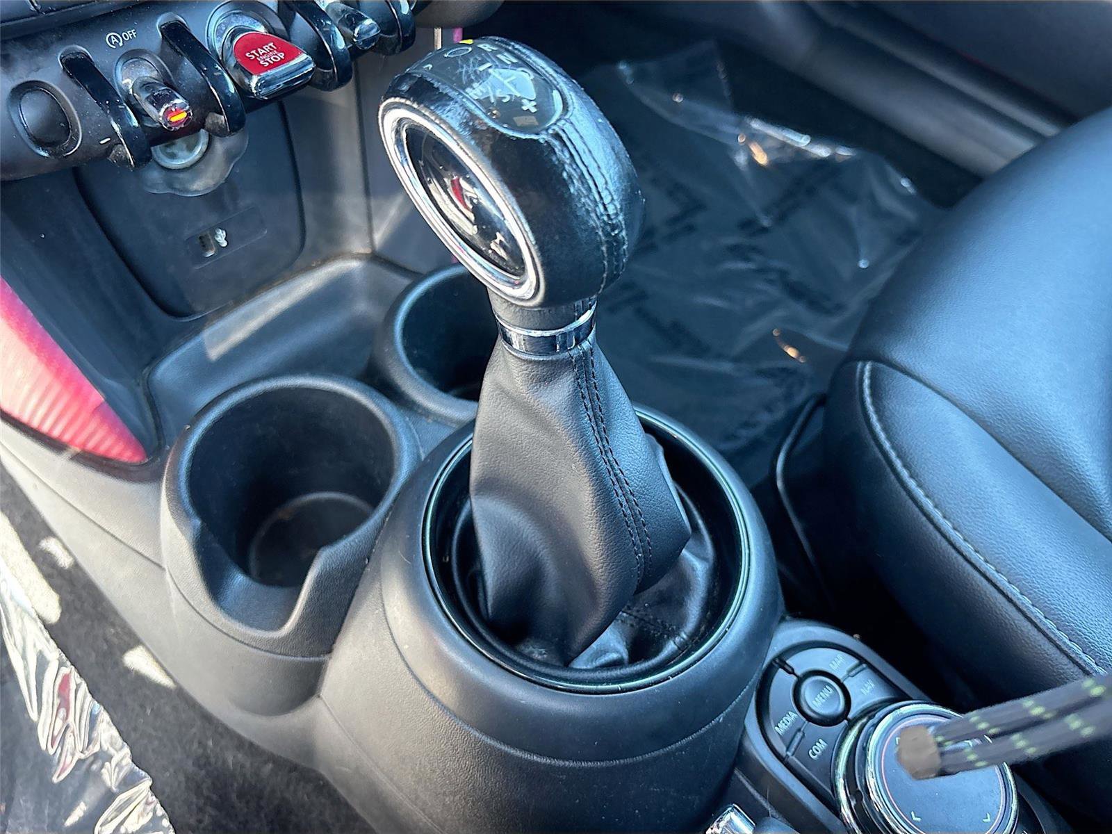 Used 2019 MINI Cooper Convertible image 16