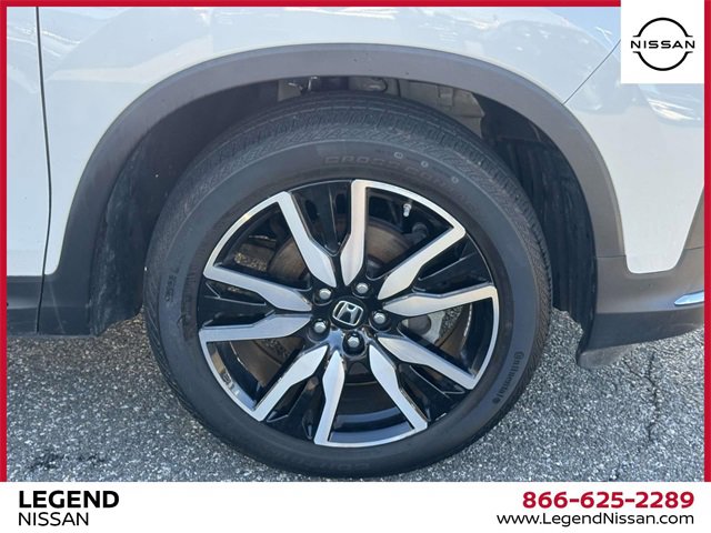 Used 2022 Honda Pilot Touring image 9