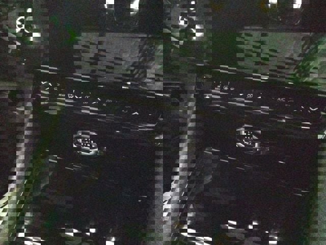 New 2026 Jeep Grand Cherokee Altitude image 33