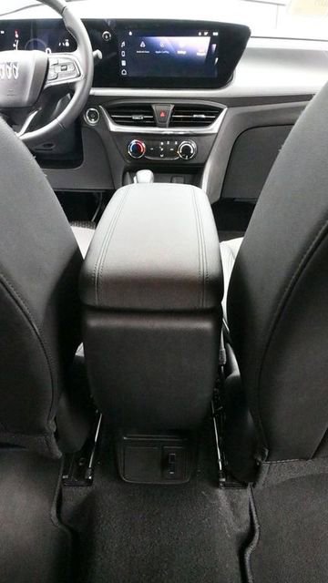 Used 2025 Buick Encore GX Preferred image 23