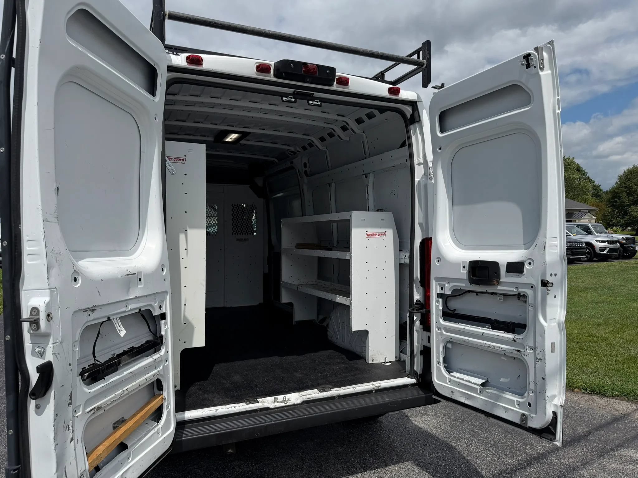 Used 2022 RAM ProMaster 2500 FWD image 28