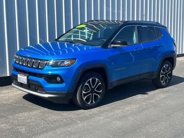 Used 2022 Jeep Compass Limited AWD/4WD image 1