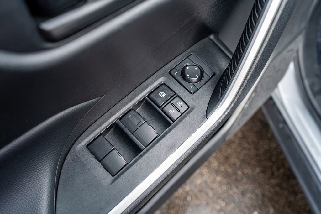Used 2024 Toyota RAV4 LE image 21